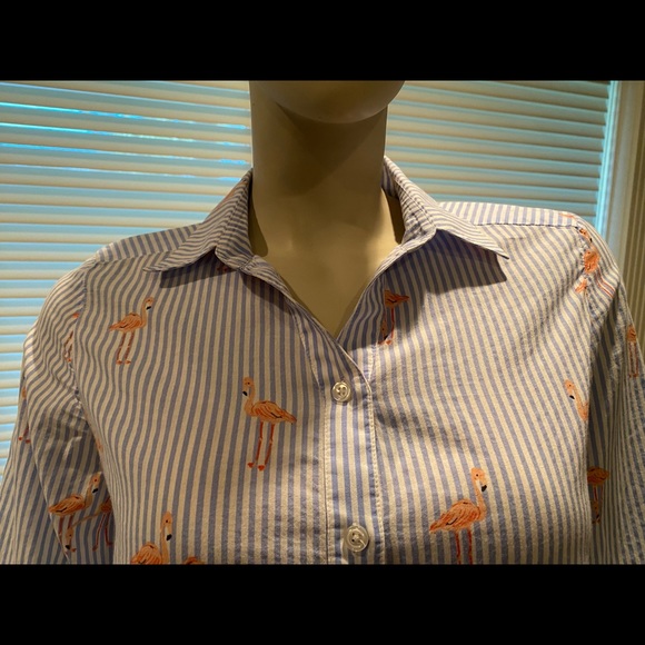 Chico’s Seersucker Blue & White Striped Summer Blouse - Picture 7 of 9